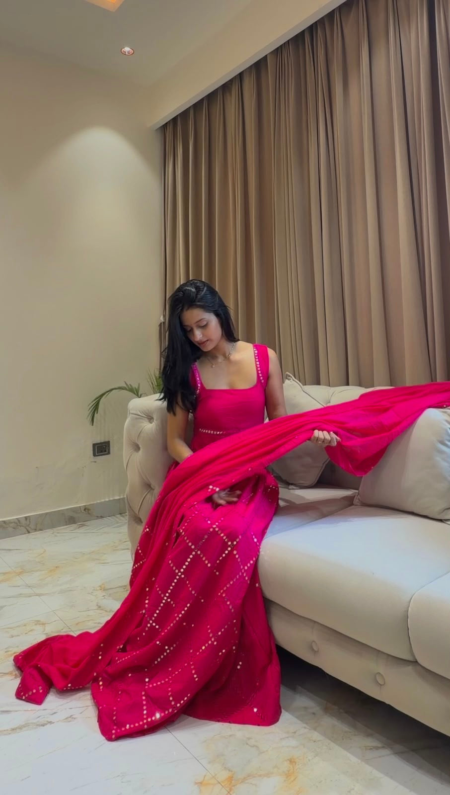 Garba Gulabi Lehenga Choli Set