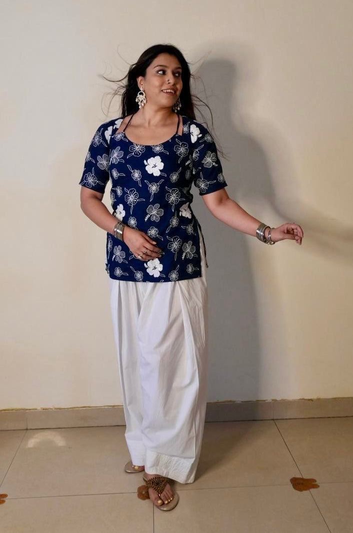 Aasmi Corset Back Straight Short Kurti