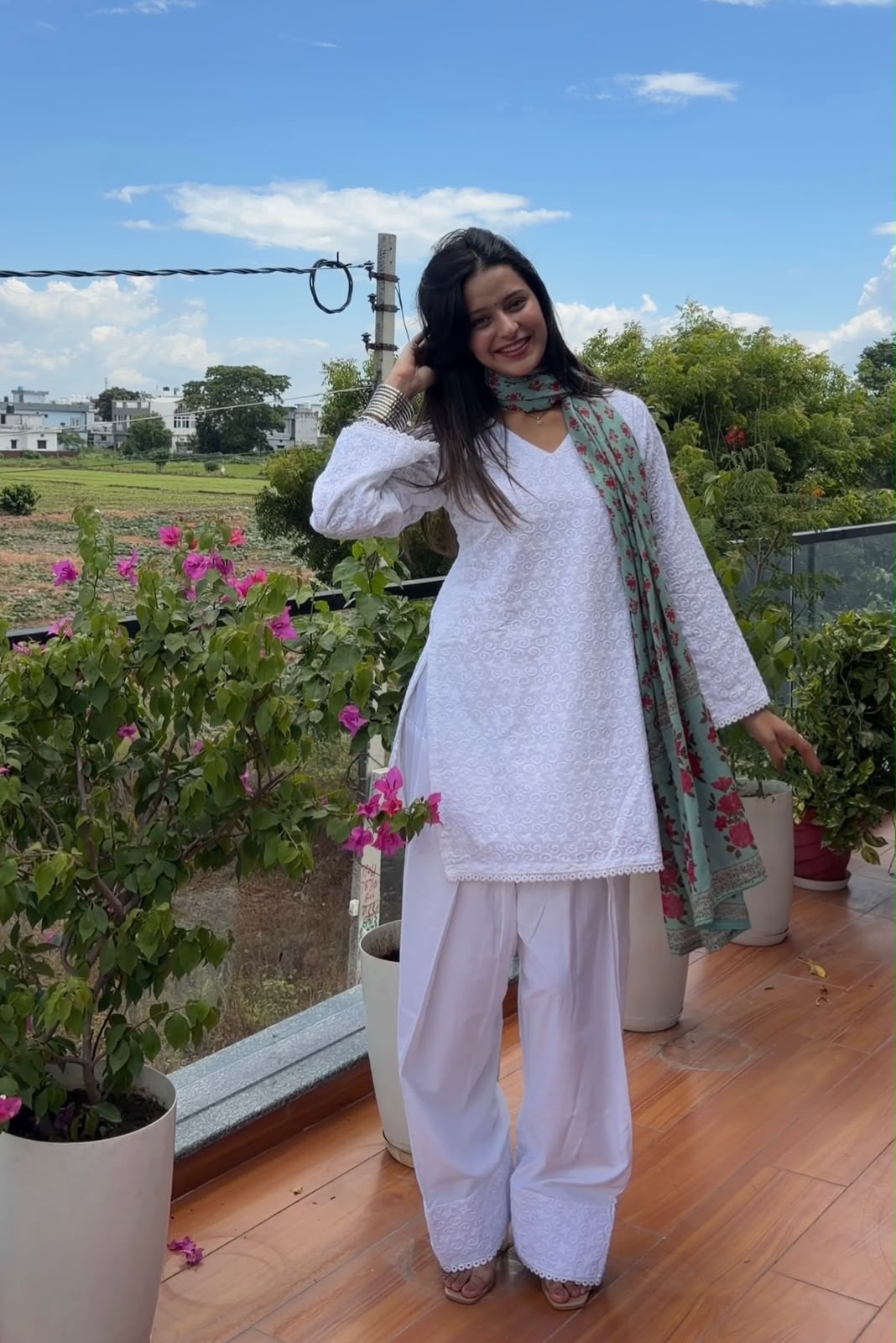 Swan Farshi Set