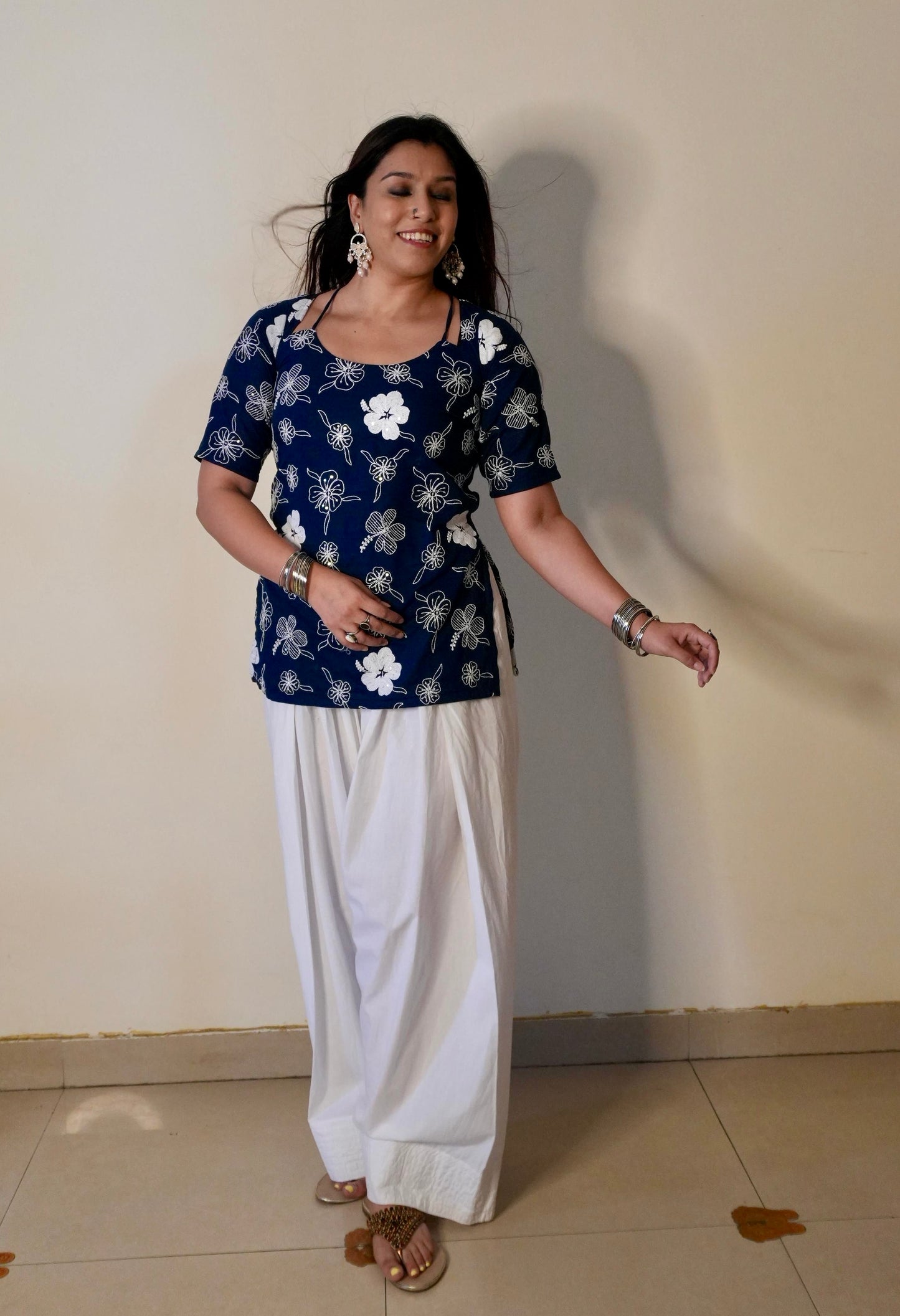 Aasmi Corset Back Straight Short Kurti