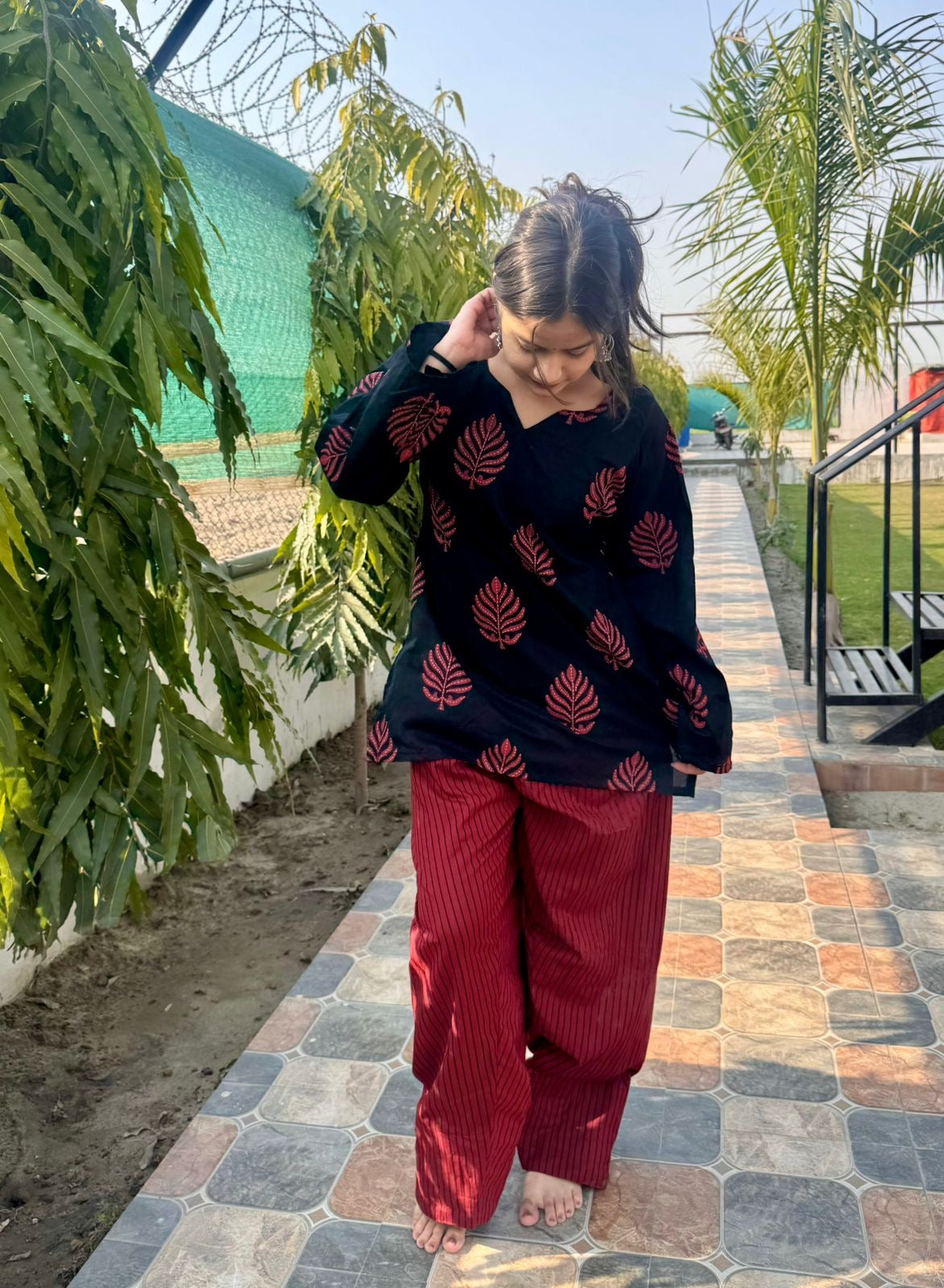 Avara Farshi Salwar Set