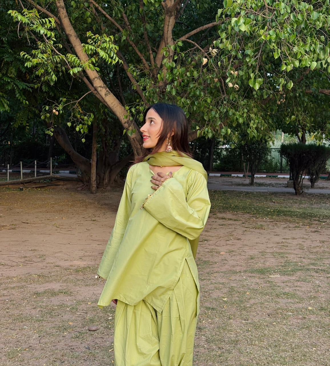 Kanak Farshi Set