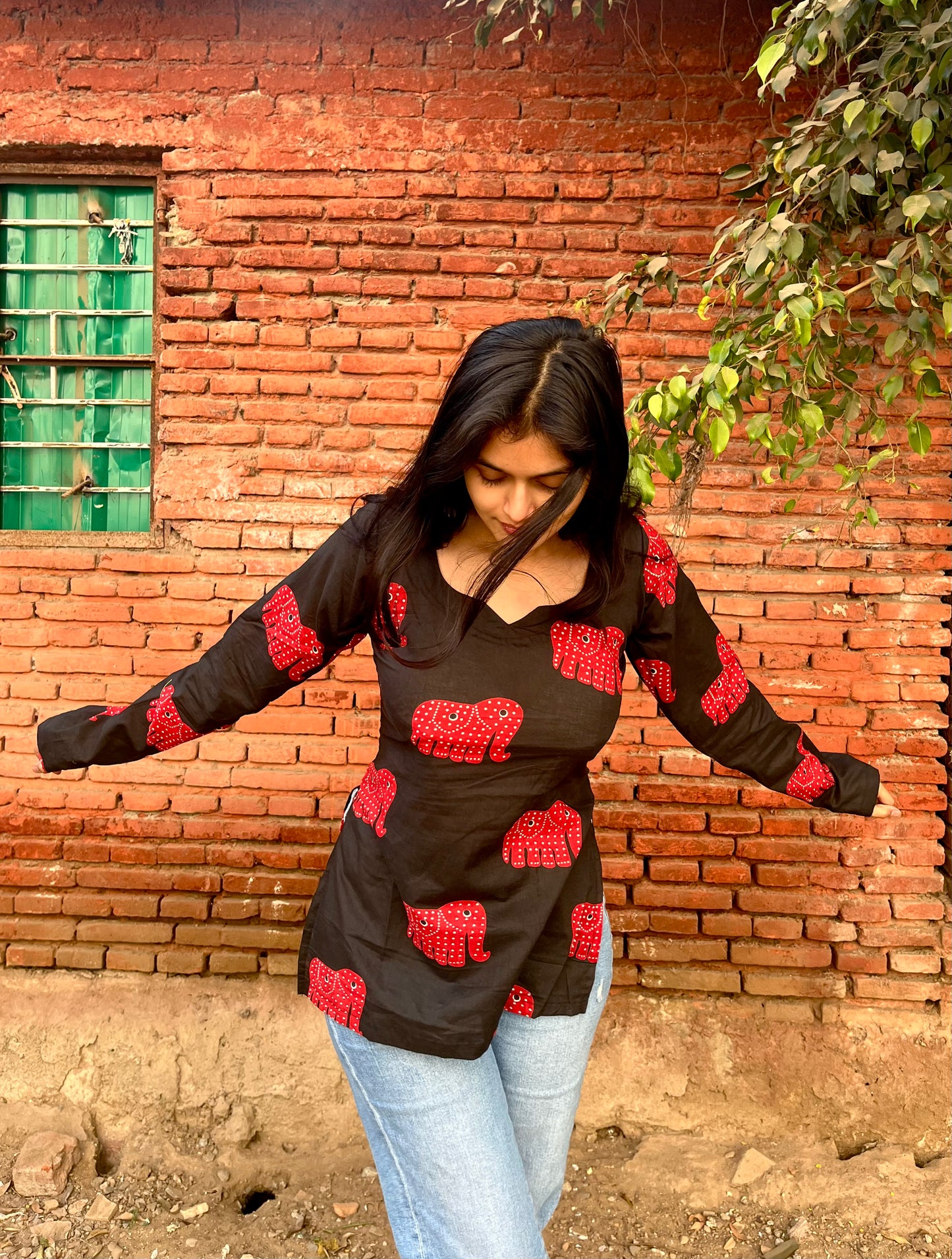 Kaari Gajraaj Corset Back Kurti