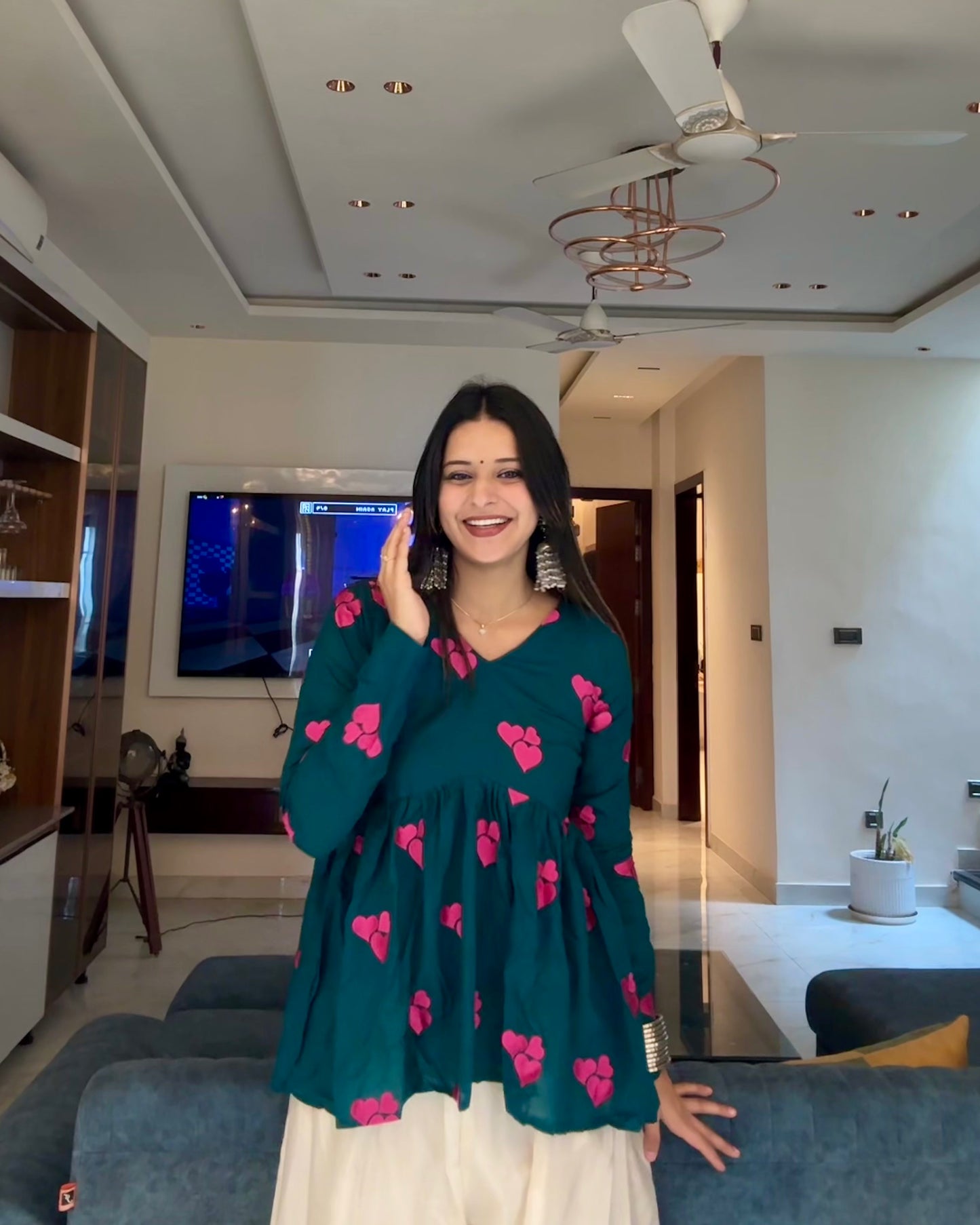 Green Flag Pelpum Kurti