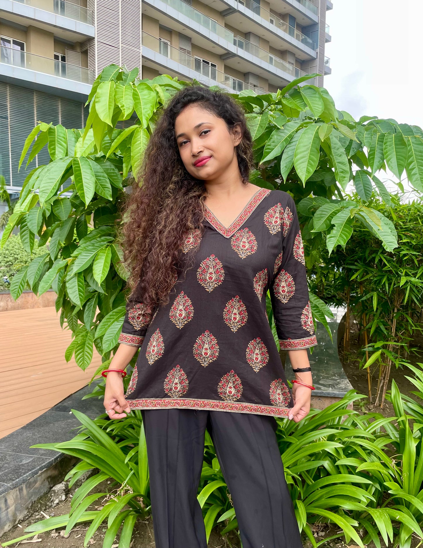 Black Lila Straight Short Kurti