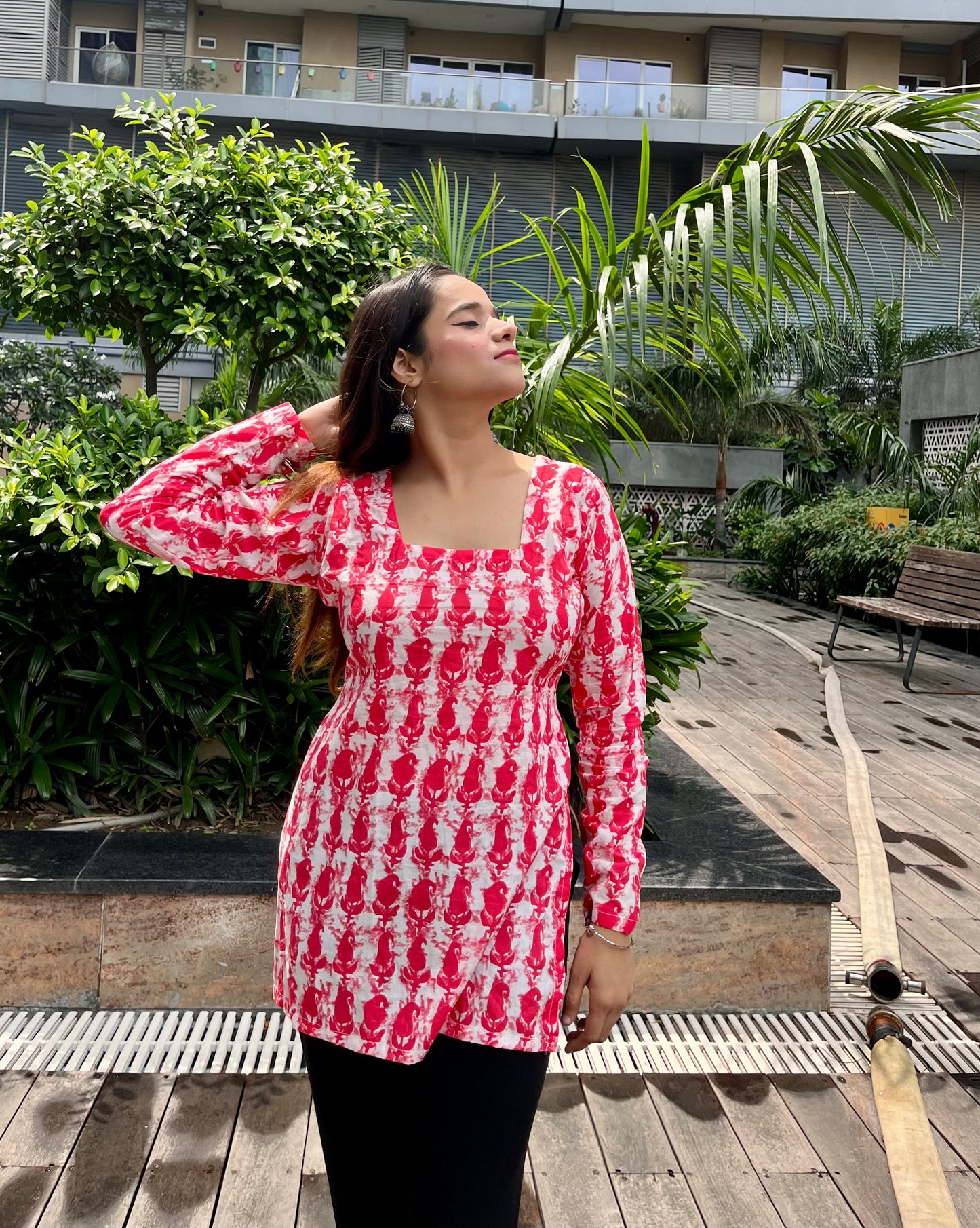 Aarohi Corset Back Straight Short Kurti
