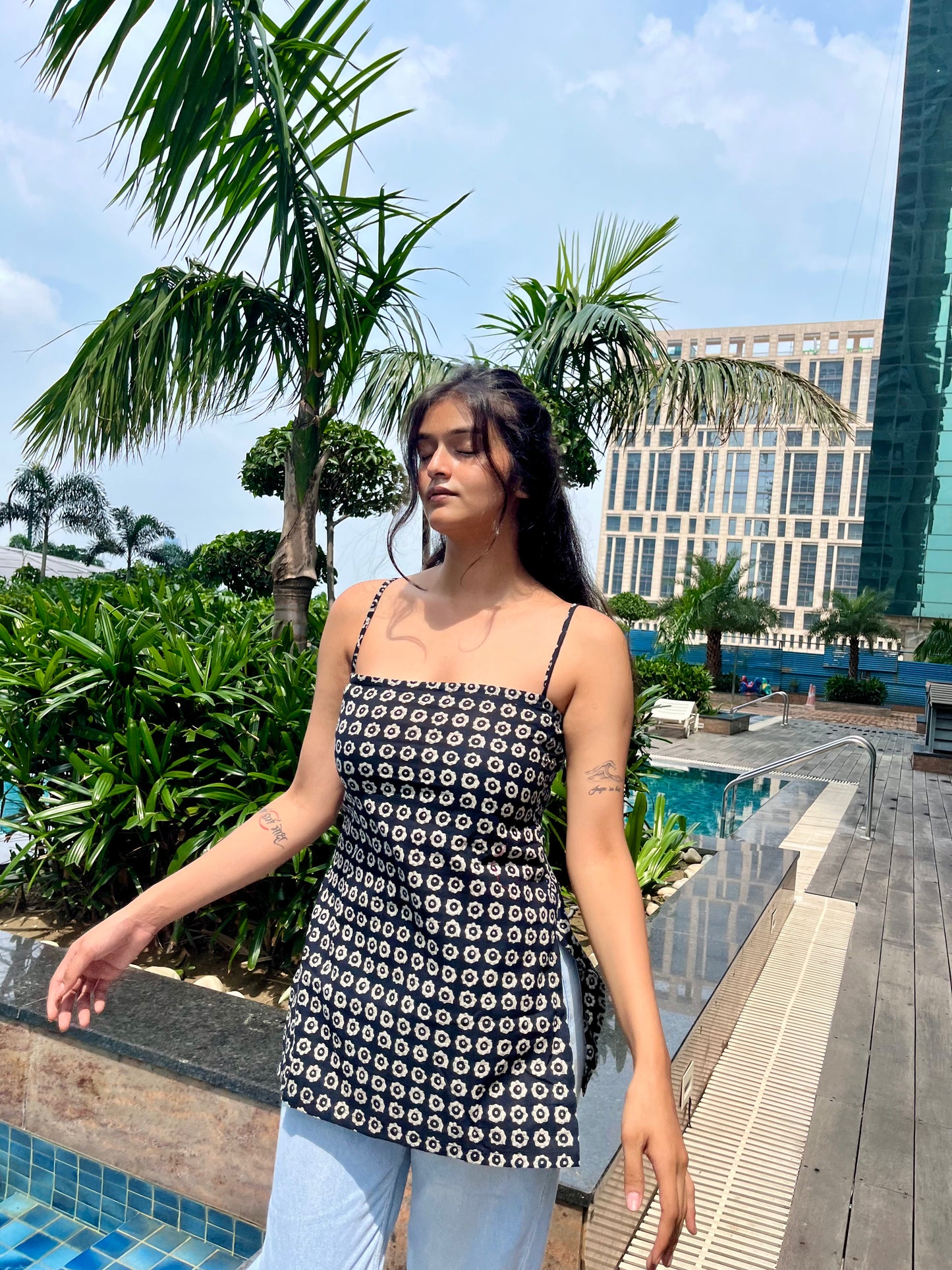 Raatrani Backless Straight Short Kurti