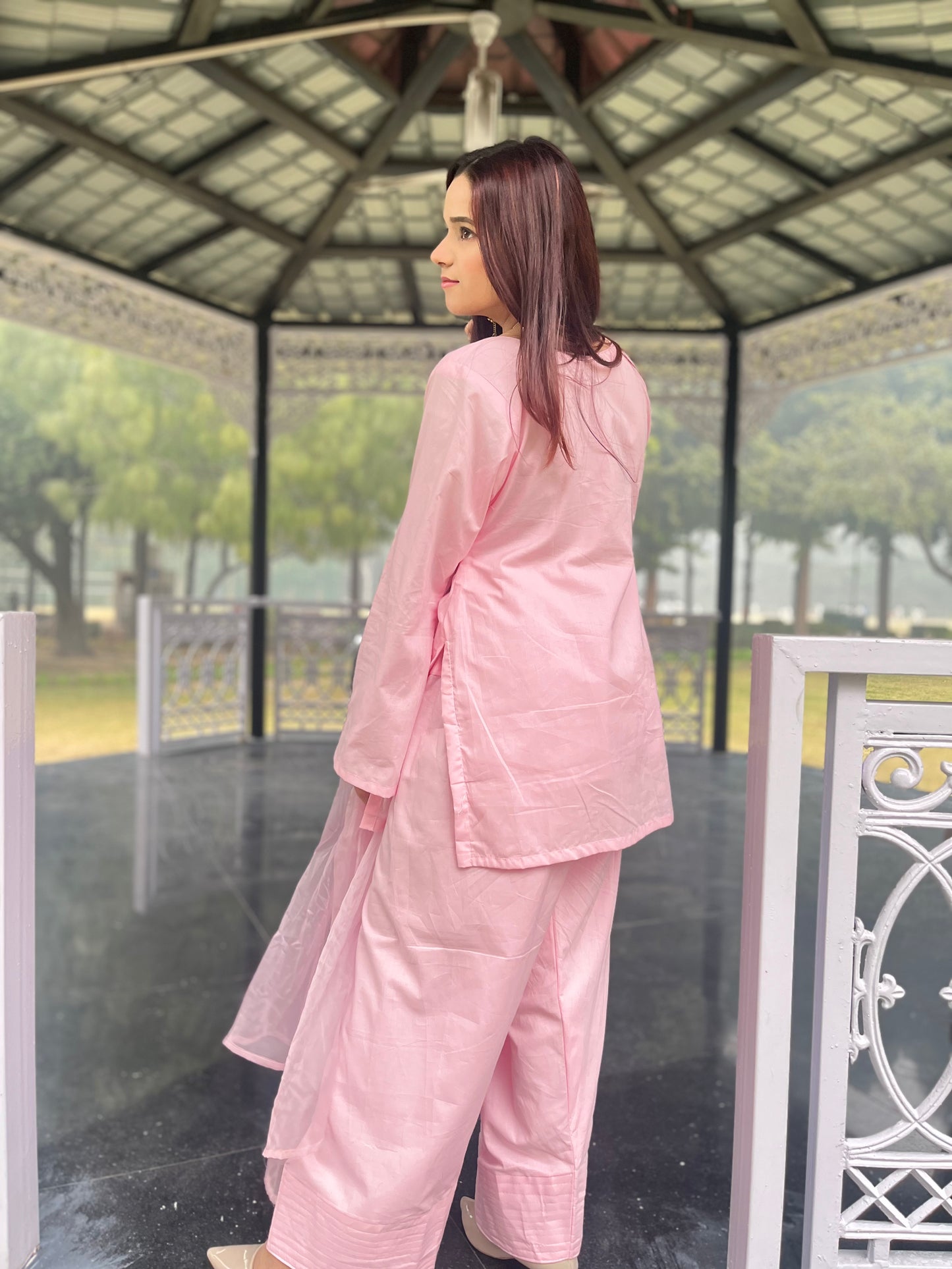 Soft Gulab Farshi Salwar Set