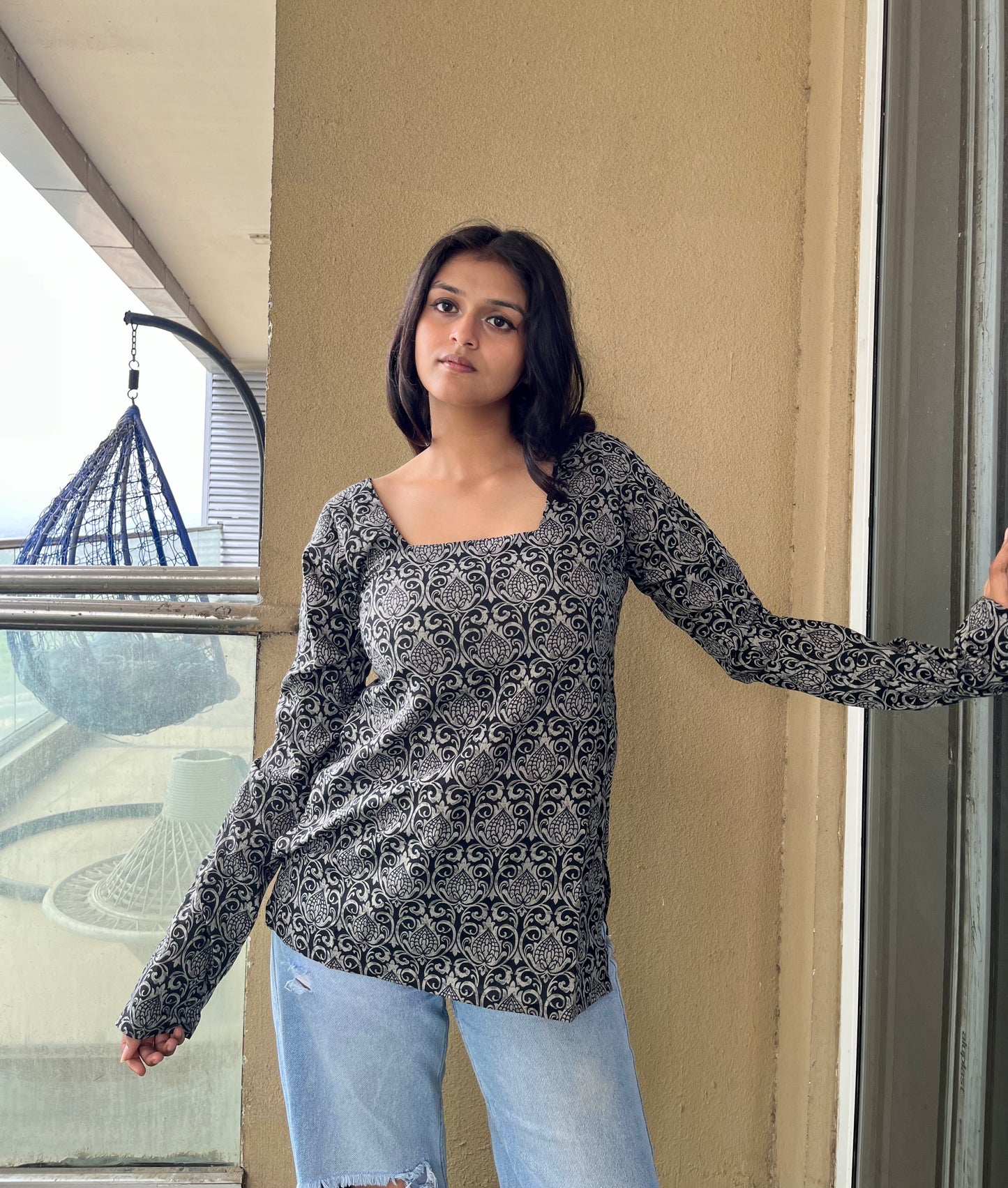 Kaajal Backless Straight Short Kurti