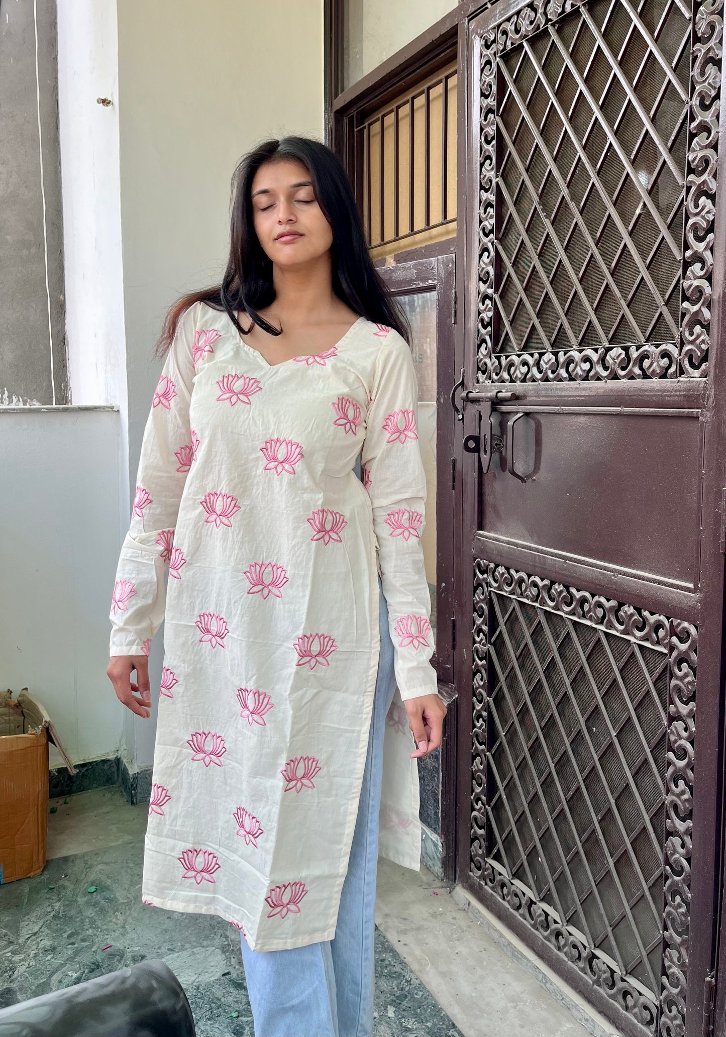 Padma Embroidered Straight Long Kurti