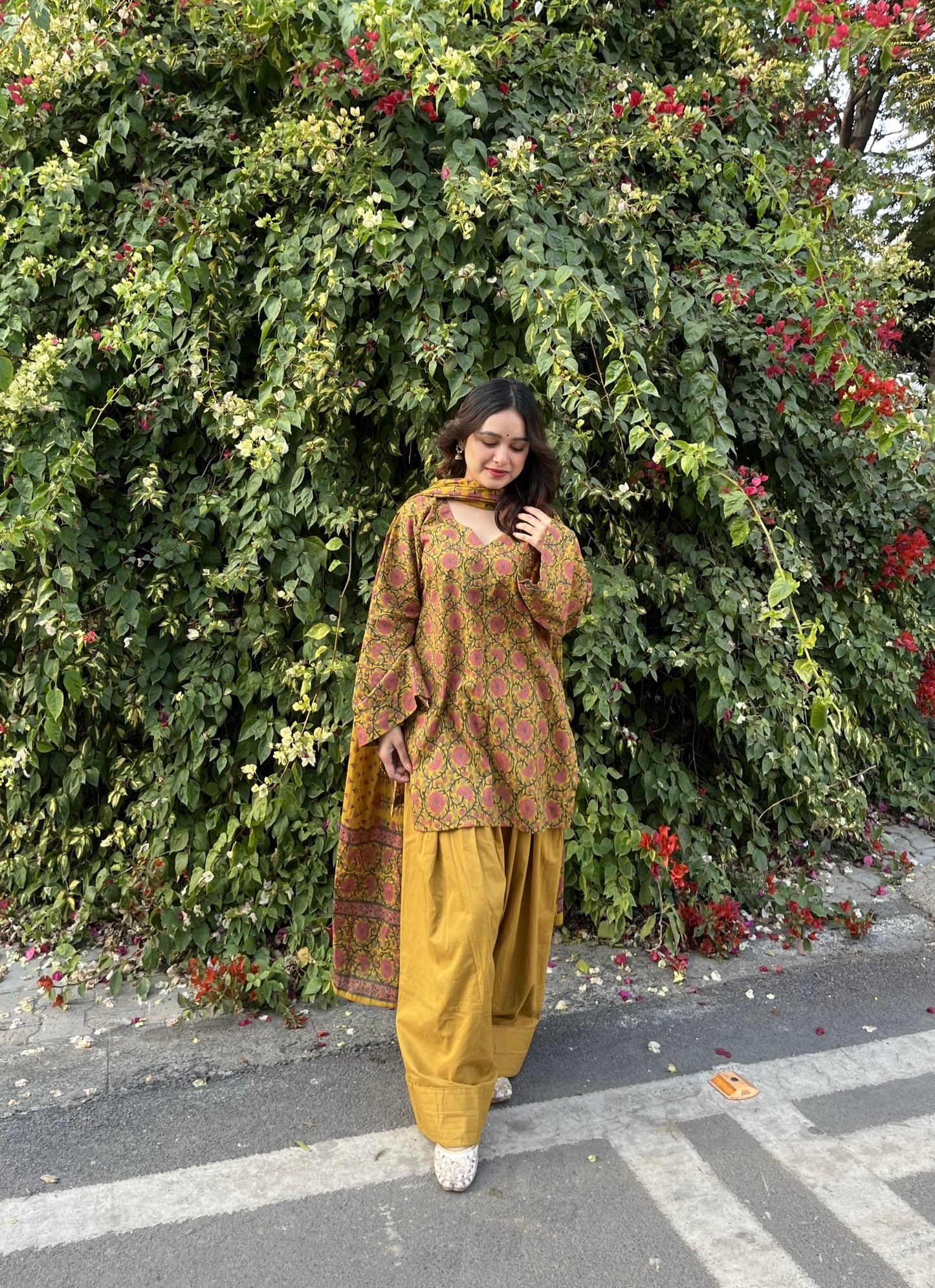 Aayra Farshi Salwar Set