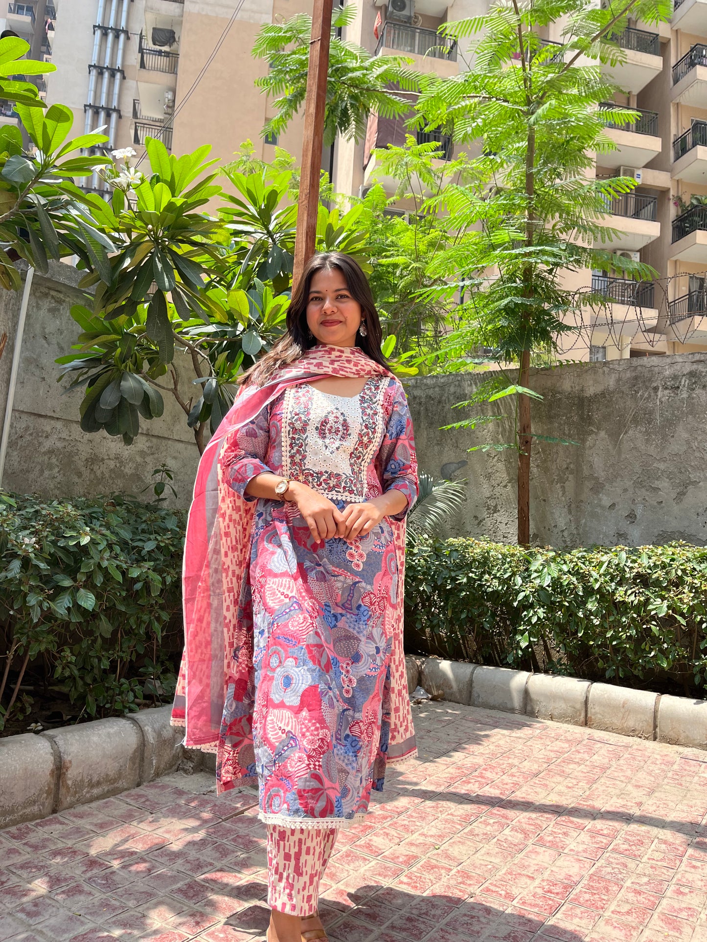 Phool Straight Kurta Set