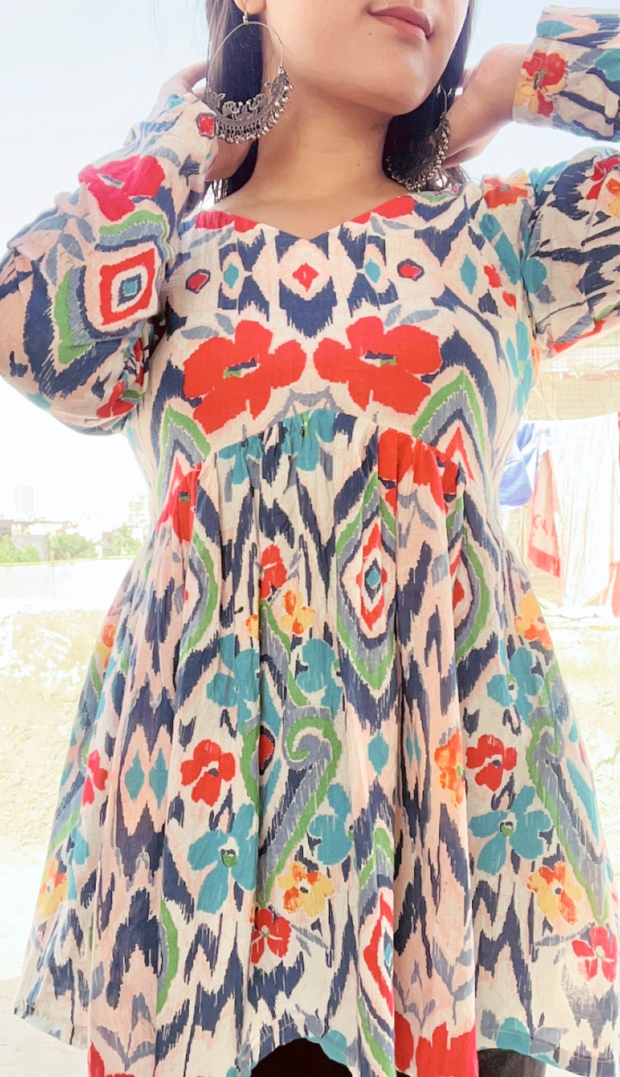 White Floral Short Kurti Top