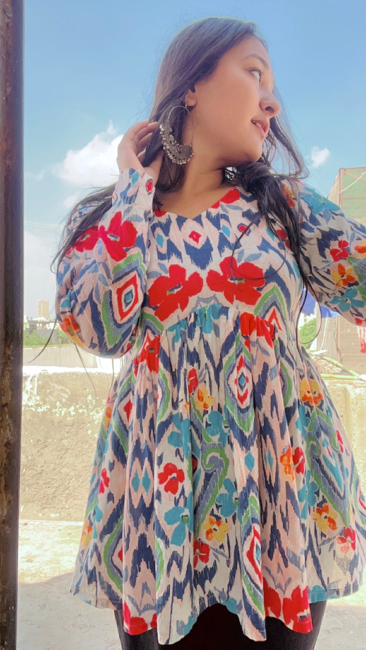 White Floral Short Kurti Top