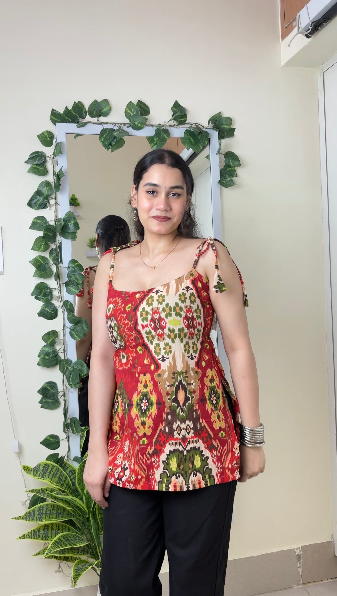 Bhel Puri Self Tie Straight Short Kurti