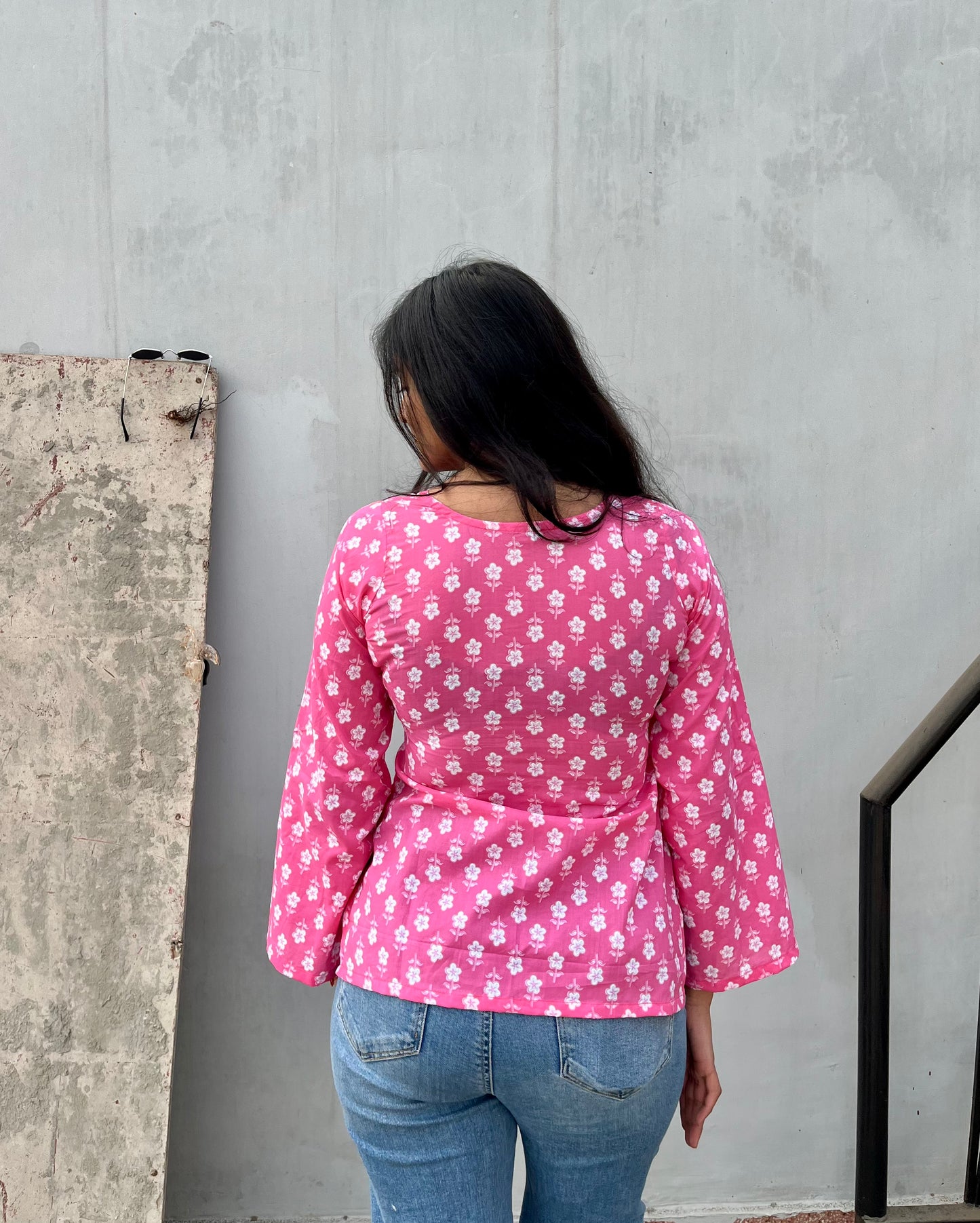 Pinkiya Straight Short Kurti