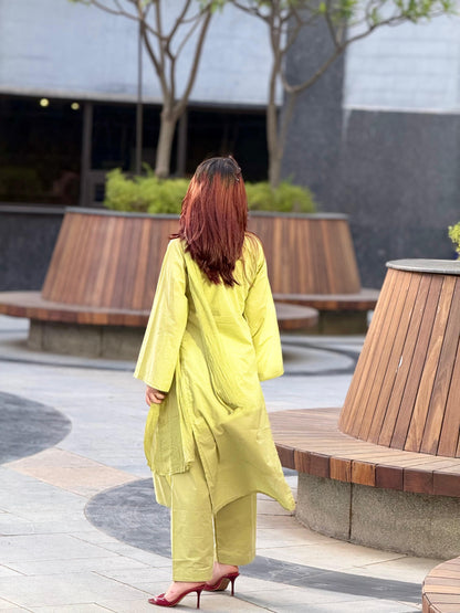 Pistachio Straight Set