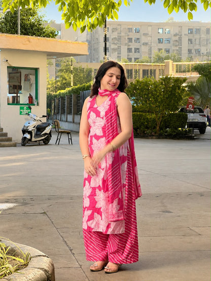 Gulaal Suit Set
