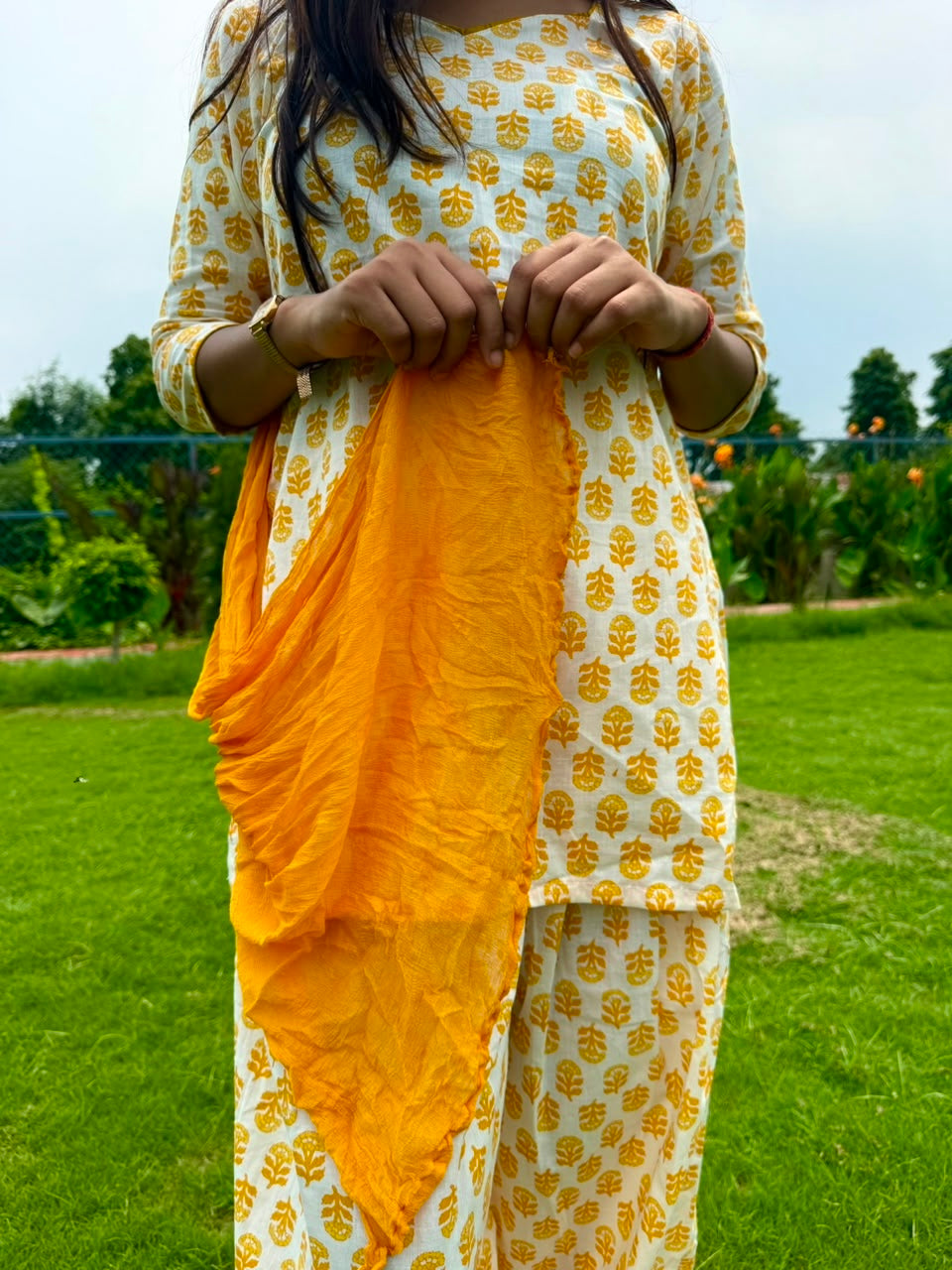 Saaz-e-Saavan Set