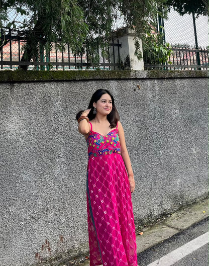 Navrangi Backless In Pink