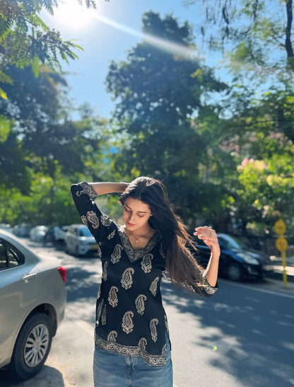 Black Beauty straight short kurti