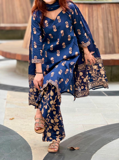 Yashi Suit Set