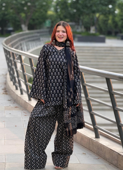 Ritvi Farshi Salwar Set ( black matching chiffon dupatta)