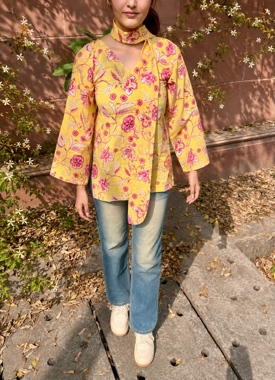 Hunny Short Kurti ( with neck band)