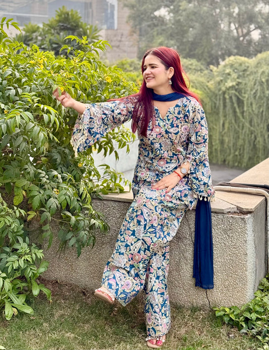 Tashi Farshi Salwar Set