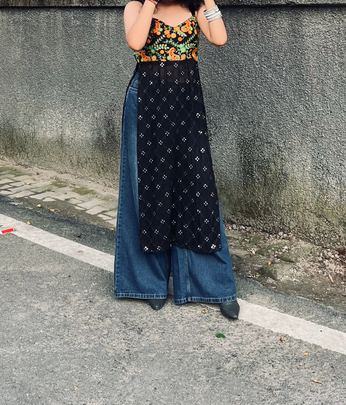 Navrangi Backless In Black