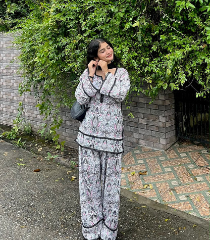 Iniya Set
