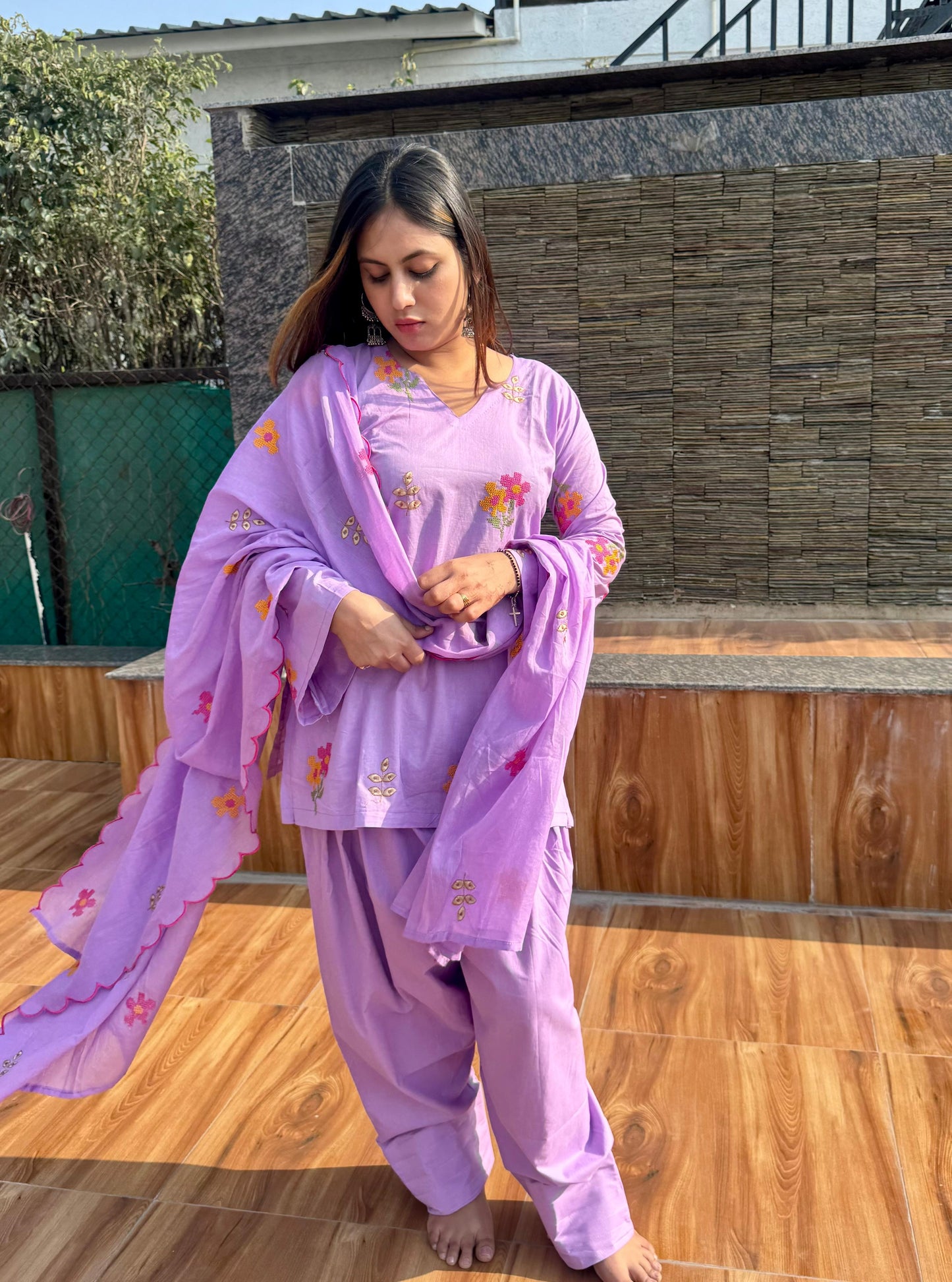Lilah Farshi Salwar Set