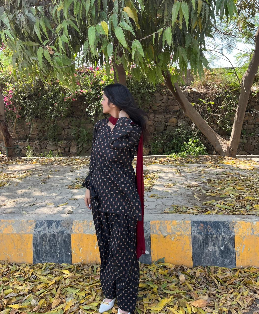 Juliet Farshi Salwar Set