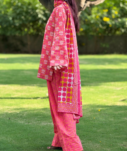 Sidra Farshi Salwar Set