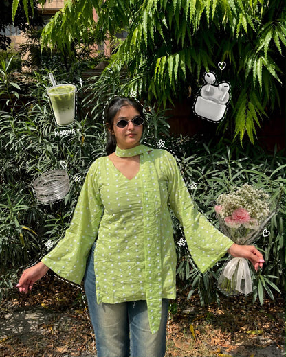 Pesto Kurti (with neck band)