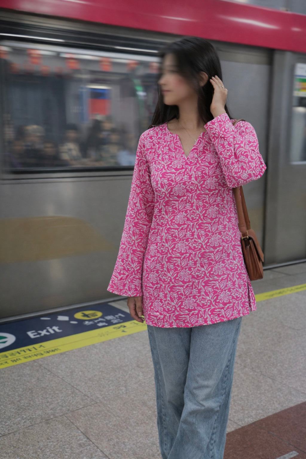 Metro Straight Short Kurti