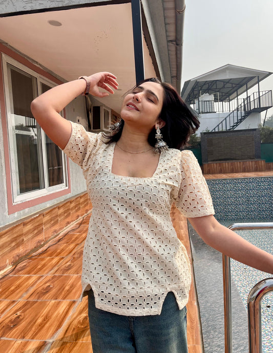 Aida Hakoba Short Kurti