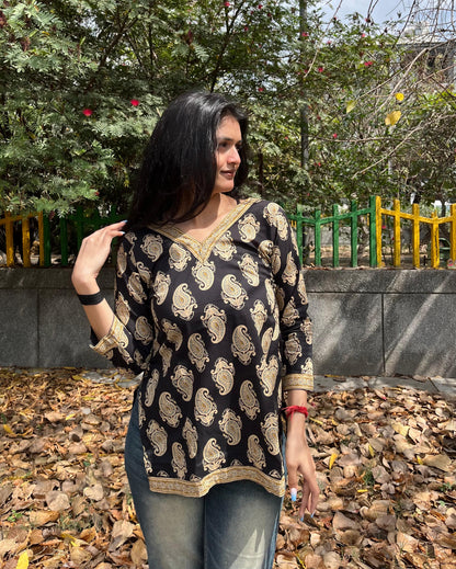 Sarika Straight Short Kurti