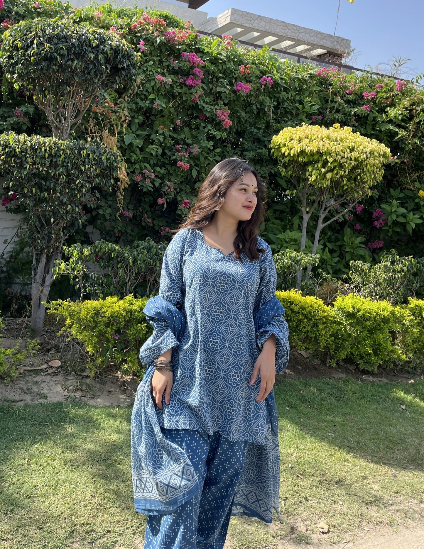 Vani Farshi Salwar Set ( With chiffon matching dupatta)