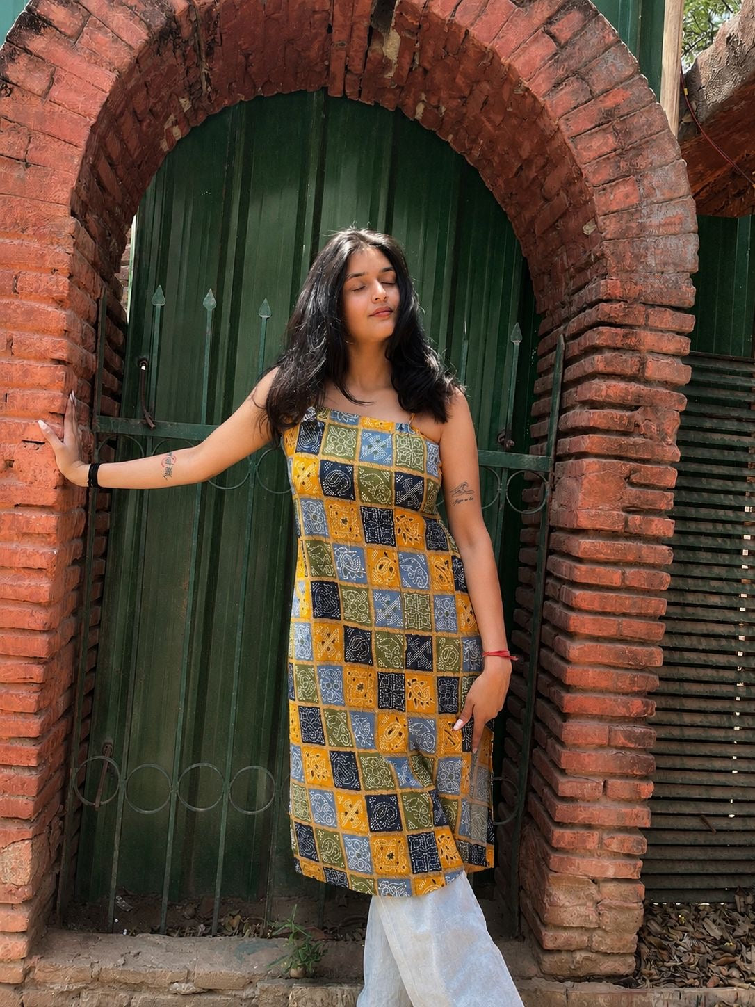 Bandhej Raas Kurti