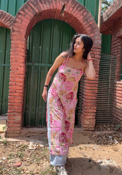 Purvi Long Tie-Up Straps Kurti