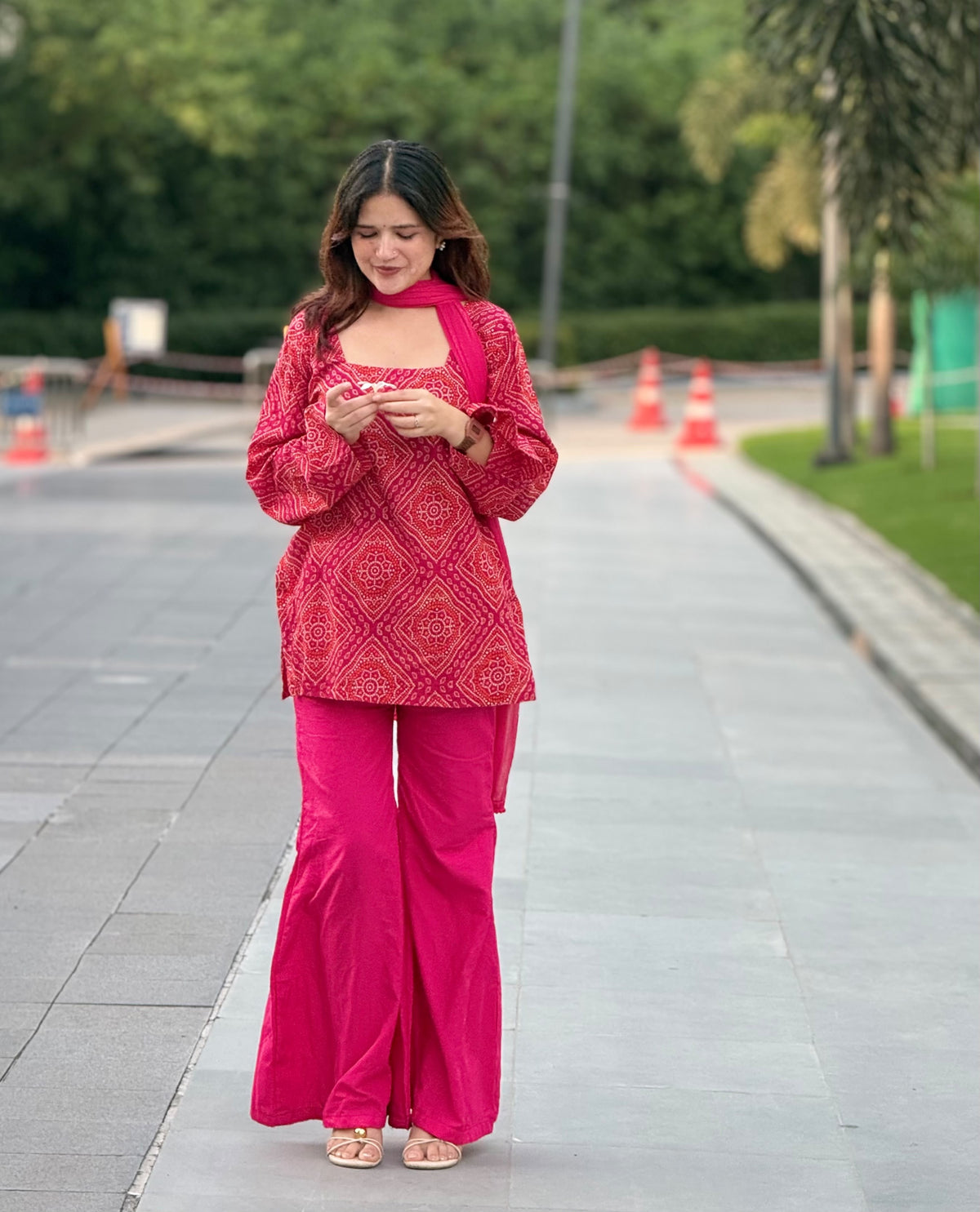 Bandhej Banno Bell Bottom Suit