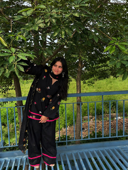 Kaafiya Set