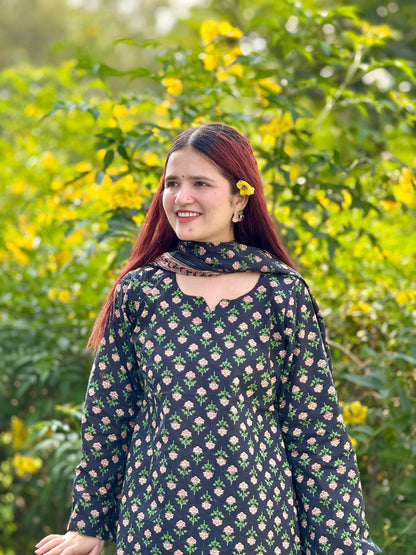 Naira Farshi Salwar Set