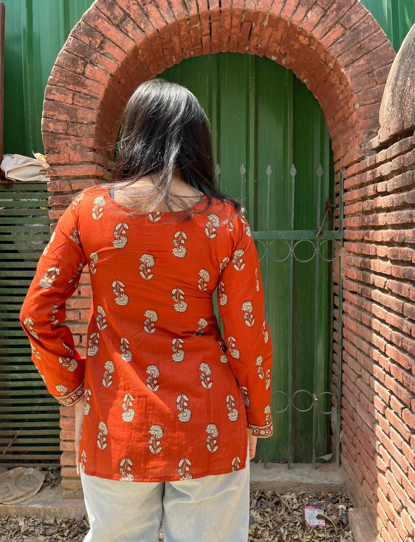 Reyna Straight Short Kurti