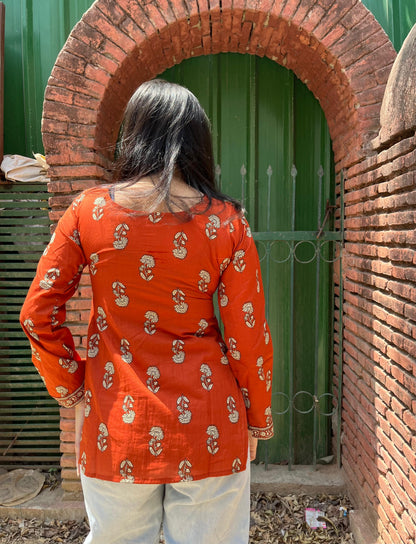 Reyna Straight Short Kurti