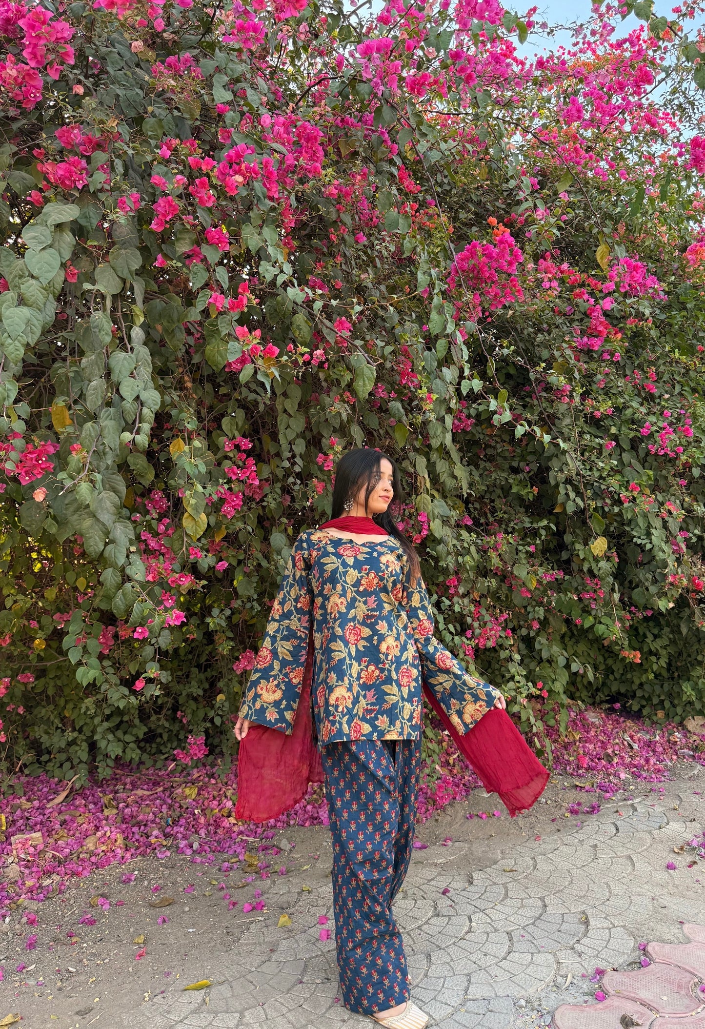 Reya Farshi Salwar Set