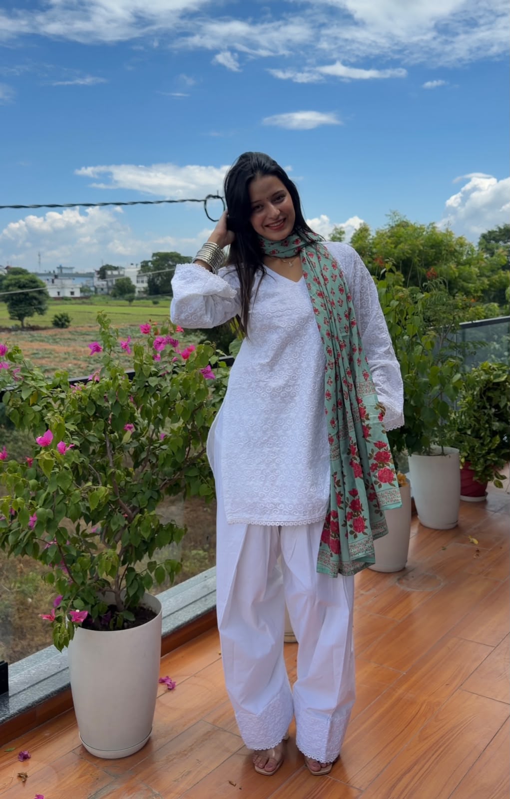 Swan Farshi Set