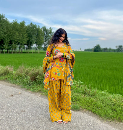 Sunehri Bagh Set