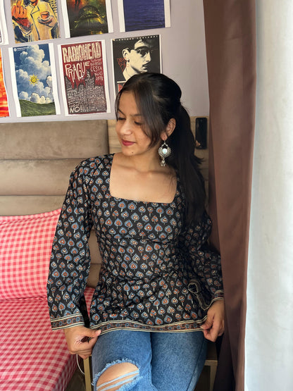 Elara corset back kurti